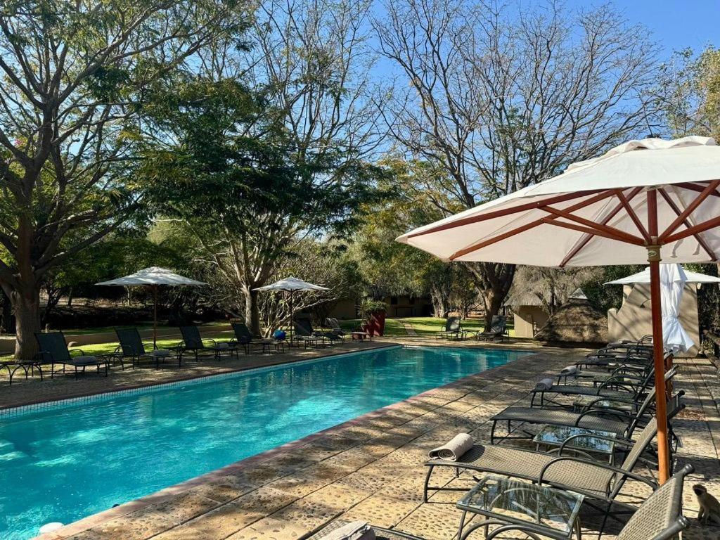 Nyati Safari Lodge Hoedspruit Exterior foto